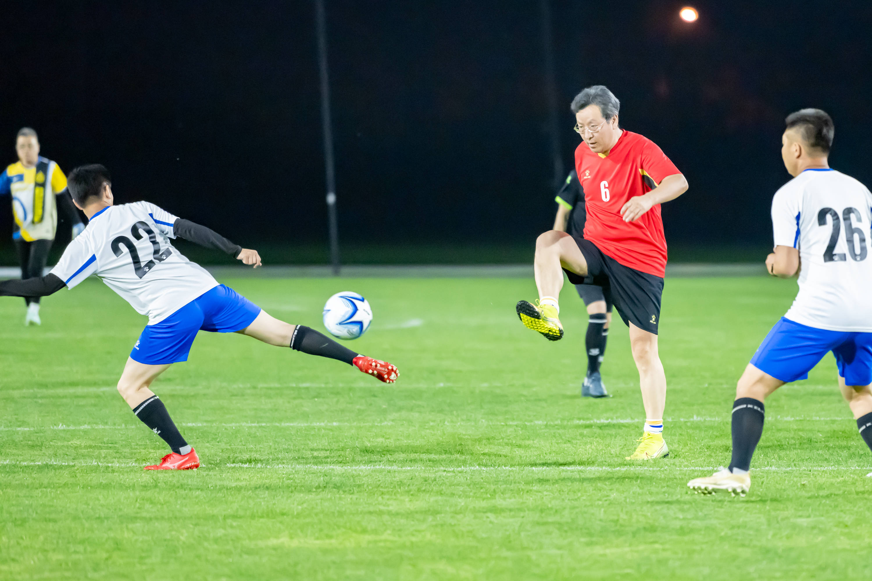 我们会继续 我们会继续