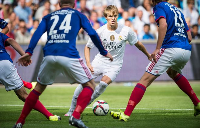 投射也直接 投射也直接